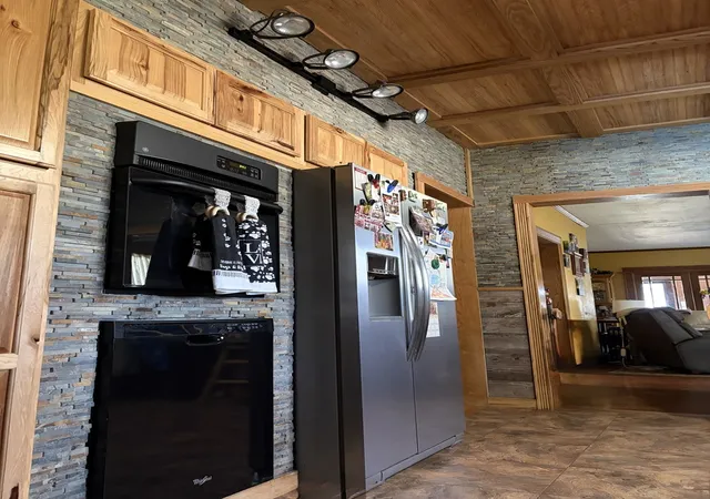 18th image of 502 W Cherry Ave, Christopher, IL 62822 | MLS# 12683568