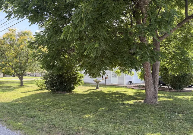 5th image of 502 W Cherry Ave, Christopher, IL 62822 | MLS# 12683568