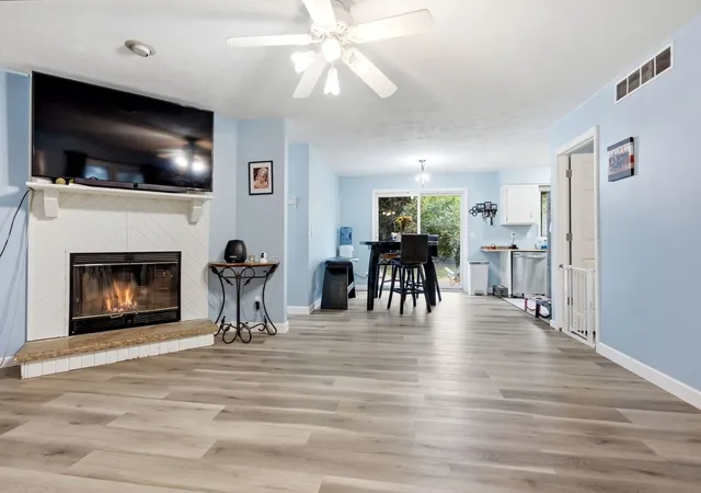 Photo 3 of Single family home for sale at 126 Ne Queensbury Pl, Poplar Grove, IL 61065 | MLS# 12683651 | Listing updated on 2026-09-01