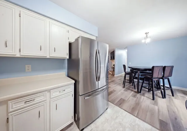 Photo 4 of Single family home for sale at 126 NE Queensbury Pl, Poplar Grove, IL 61065 | MLS# 12683651 | Listing updated on 2026-09-01