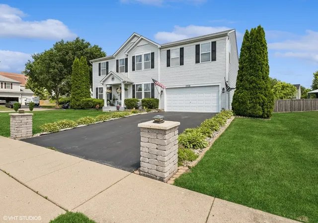 2nd image of 2930 Plumrose Ln, Mc Henry, IL 60050 | MLS# 12683666