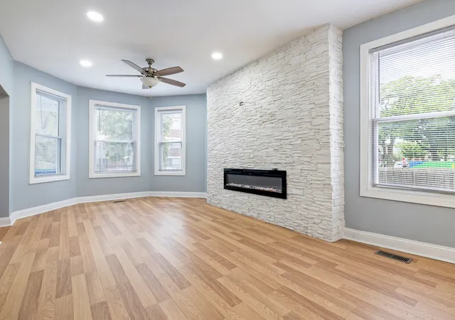Homes for sale in Chicago, IL | 6350 S Wood St, Chicago, IL 60636 | MLS# 12683676