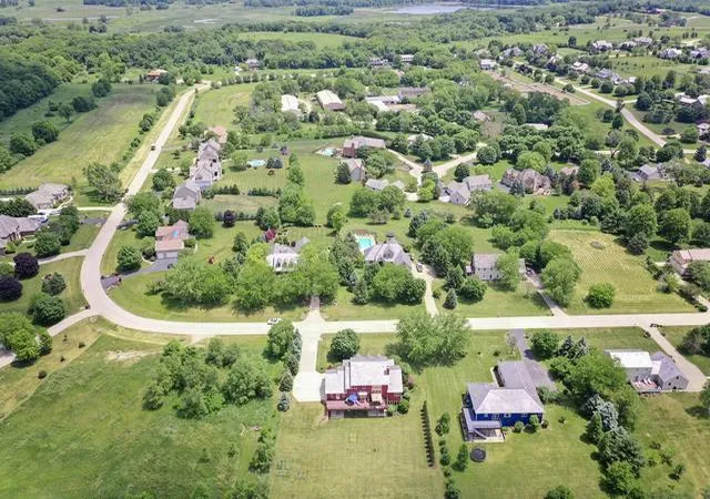 Homes for sale in Spring Grove, IL | 415 Laurine Ct, Spring Grove, IL 60081 | MLS# 12683712