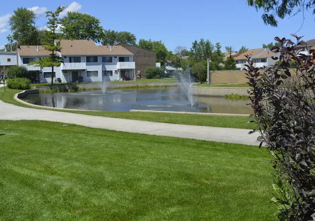 Homes for sale in Palatine, IL | 1000 Bayside Dr #207, Palatine, IL 60074 | MLS# 12683745