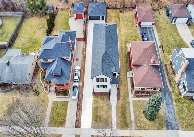 43rd image of 218 N Park Ave, Lombard, IL 60148 | MLS# 12683751