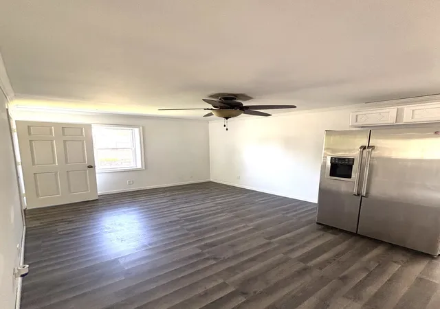 Photo 3 of Single family home for sale at 518 N Hugh St, Plano, IL 60545 | MLS# 12683786 | Listing updated on 2026-08-20
