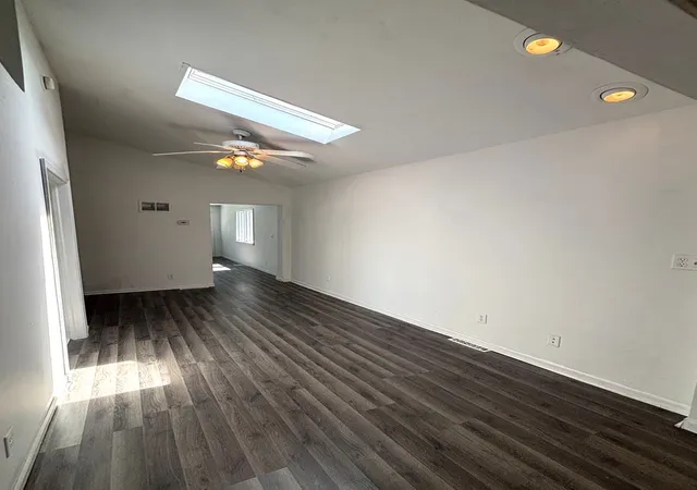 Photo 4 of Single family home for sale at 518 N Hugh St, Plano, IL 60545 | MLS# 12683786 | Listing updated on 2026-08-20