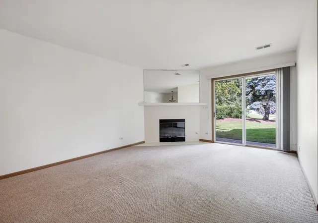 Homes for sale in Schaumburg, IL | 201 Charleston Ct #3, Schaumburg, IL 60193 | MLS# 12683794