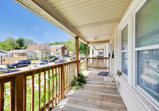Homes for sale in Chicago, IL | 1462 W 73Rd St, Chicago, IL 60636 | MLS# 12683824