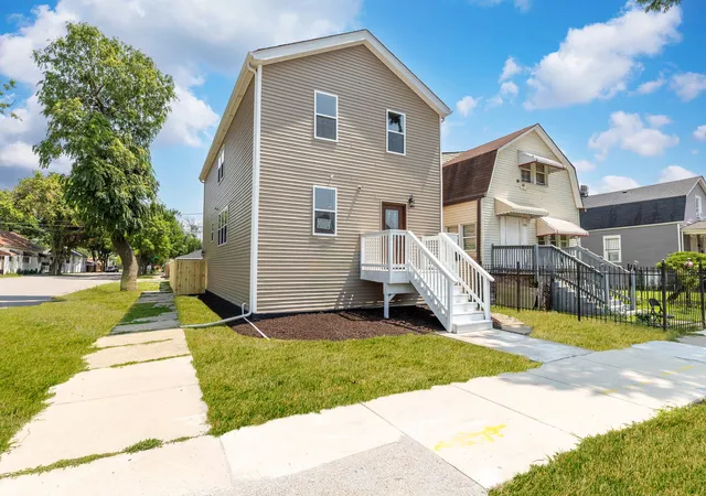 Photo 3 of Single family home for sale at 6501 S Claremont Ave, Chicago, IL 60636 | MLS# 12683831 | Listing updated on 2026-09-16