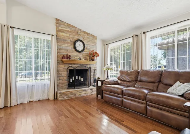 Homes for sale in Normal, IL | 904 N School St, Normal, IL 61761 | MLS# 12683845