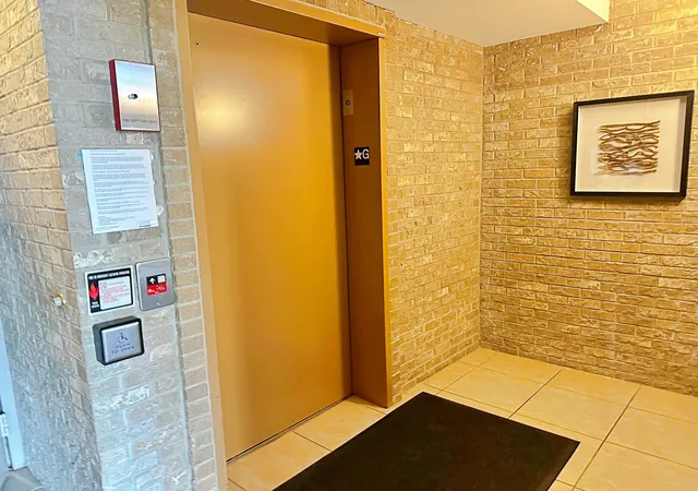 Homes for sale in Homer Glen, IL | 14130 Sheffield Dr #303, Homer Glen, IL 60491 | MLS# 12683846