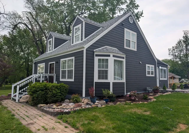 Homes for sale in Cary, IL | 931 Rawson Bridge Rd, Cary, IL 60013 | MLS# 12683857