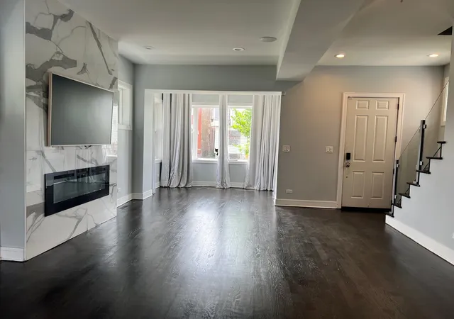 Homes for sale in Chicago, IL | 6351 S Evans Ave, Chicago, IL 60637 | MLS# 12683860
