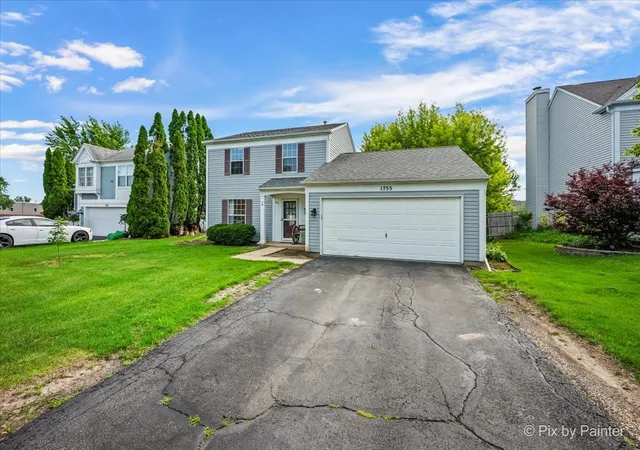 Homes for sale in Elgin, IL | 1755 Mission Hills Dr, Elgin, IL 60123 | MLS# 12683895