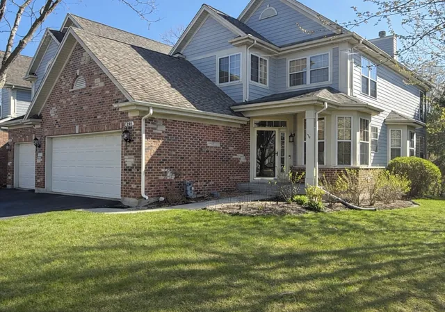 Homes for sale in Gurnee, IL | 291 Jennifer Ct, Gurnee, IL 60031 | MLS# 12683923