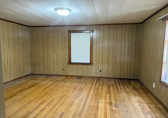 5th image of 810 W Longstreet Rd, Marion, IL 62959 | MLS# 12683924