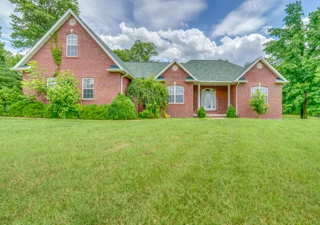 2nd image of 2108 S Hillside Ln, Mcleansboro, IL 62859 | MLS# 12683930