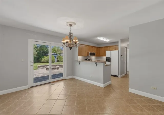 Homes for sale in Island Lake, IL | 4709 Southhampton Dr, Island Lake, IL 60042 | MLS# 12683989