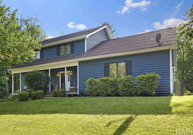 Homes for sale in Crystal Lake, IL | 143 Mccullom St, Crystal Lake, IL 60014 | MLS# 12683993