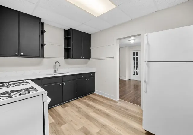 3rd image of 100 W 19Th St, Chicago Heights, IL 60411 | MLS# 12684000