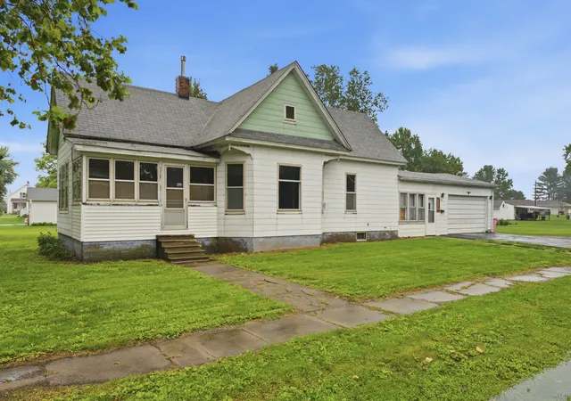 Homes for sale in Joy, IL | 201 E Liberty St, Joy, IL 61260 | MLS# 12684070