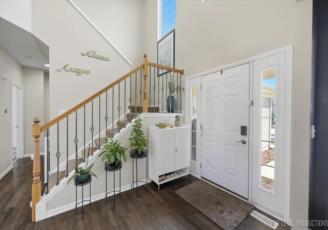 3rd image of 2427 Emerald Ln, Yorkville, IL 60560 | MLS# 12684151