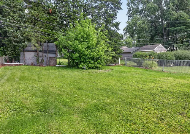 3rd image of 123 S Ellyn Ave, Glen Ellyn, IL 60137 | MLS# 12684226