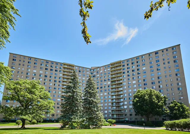 Condo for sale at 7061 N Kedzie Ave #913, Chicago, IL 60645 | MLS# 12684234 | Listing updated on 2026-07-28