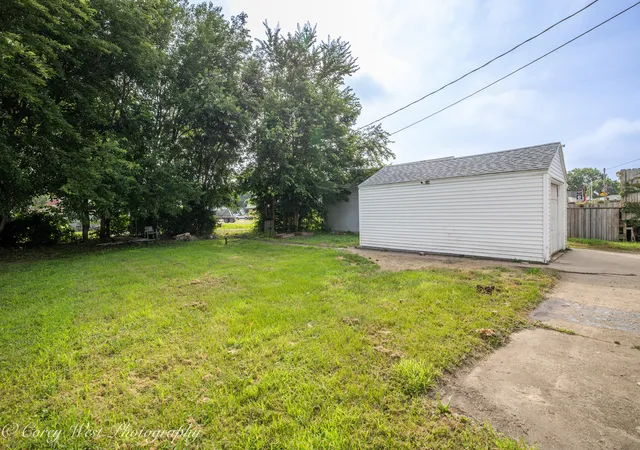 Homes for sale in Rock Falls, IL | 511 3rd Ave, Rock Falls, IL 61071 | MLS# 12684310