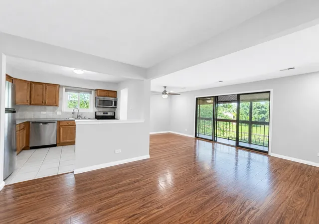 Homes for sale in Orland Park, IL | 15137 Quail Hollow Dr #206, Orland Park, IL 60462 | MLS# 12684312