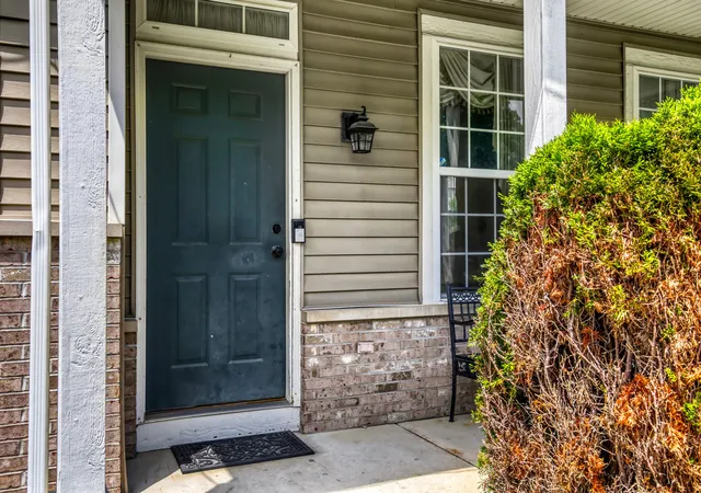 Photo 3 of Single family home for sale at 1607 Mountain Ridge Pass, Plainfield, IL 60586 | MLS# 12684328 | Listing updated on 2026-08-06
