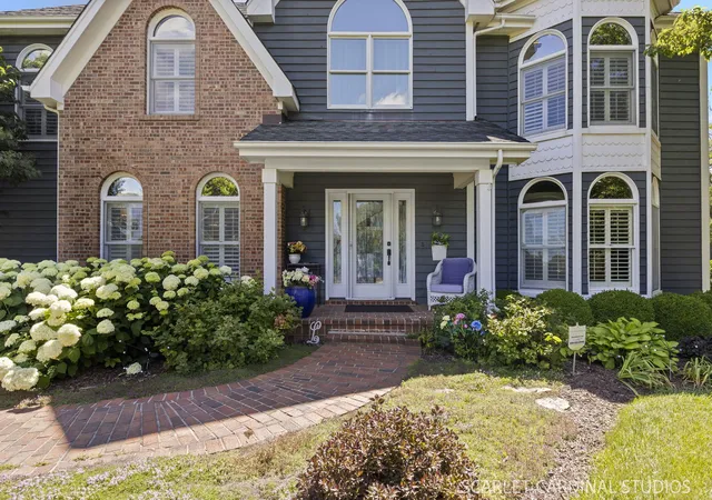 2nd image of 14 Abbeyfeale Dr, Oswego, IL 60543 | MLS# 12684348