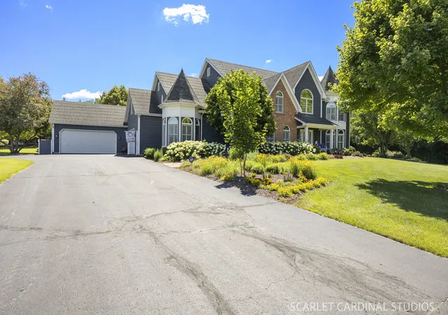 3rd image of 14 Abbeyfeale Dr, Oswego, IL 60543 | MLS# 12684348