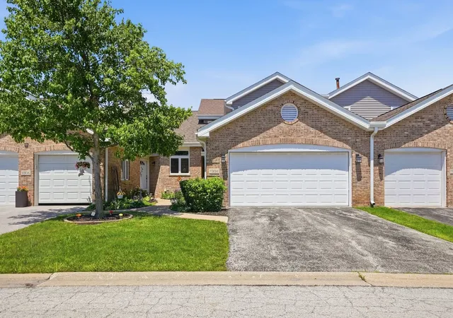 Homes for sale in Orland Park, IL | (Undisclosed), Orland Park, IL 60467 | MLS# 12684351