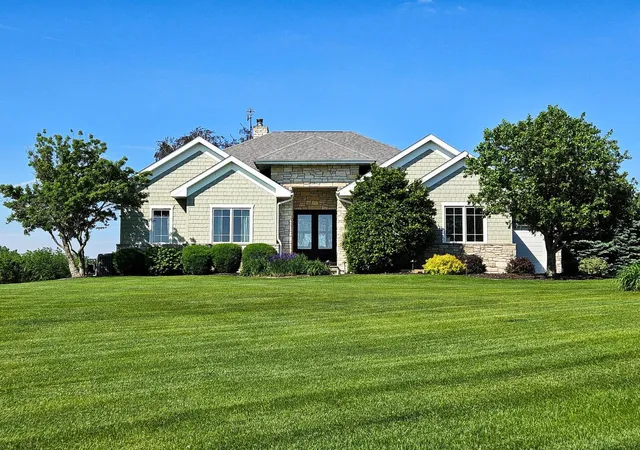 Homes for sale in Thomson, IL | 14183 Thomson Rd, Thomson, IL 61285 | MLS# 12684394