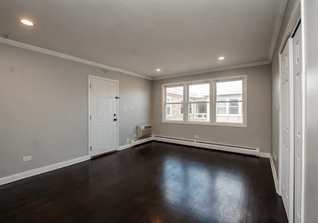 5th image of 4629 Main St #3A, Skokie, IL 60076 | MLS# 12684434
