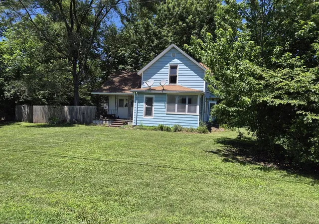 Homes for sale in Aledo, IL | 409 Sw 8 St, Aledo, IL 61231 | MLS# 12684438