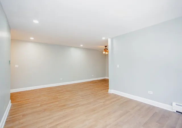 Listing Photo 5 - Condo for sale in building located at 500 Washington Blvd, Oak Park, IL 60302 - Unit #206