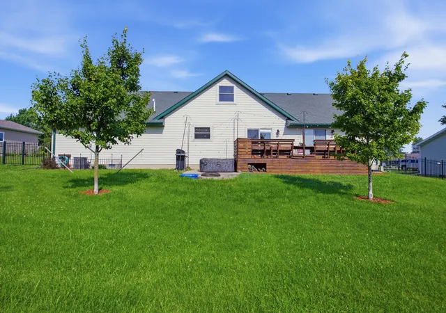 Photo 3 of Single family home for sale at 132 Mohawk Dr, Loda, IL 60948 | MLS# 12684457 | Listing updated on 2026-10-01