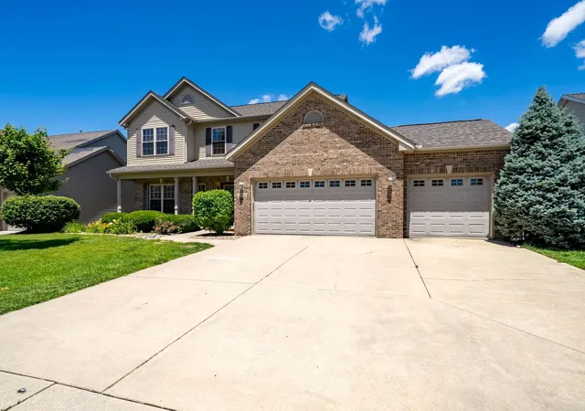Homes for sale in Bloomington, IL | 3914 Brookline Ln, Bloomington, IL 61705 | MLS# 12684496