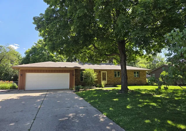 Homes for sale in Roscoe, IL | 4463 Adele St, Roscoe, IL 61073 | MLS# 12684569
