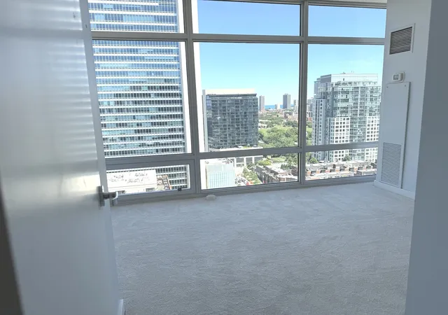 Homes for sale in Chicago, IL | 510 W Erie St #1705, Chicago, IL 60654 | MLS# 12684624