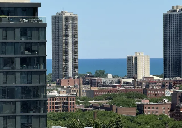 Homes for sale in Chicago, IL | 510 W Erie St #1705, Chicago, IL 60654 | MLS# 12684624