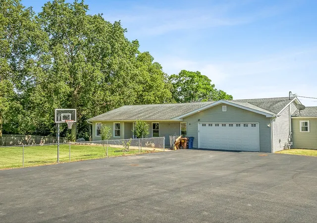 Homes for sale in Byron, IL | 235 S West St, Byron, IL 61010 | MLS# 12684637