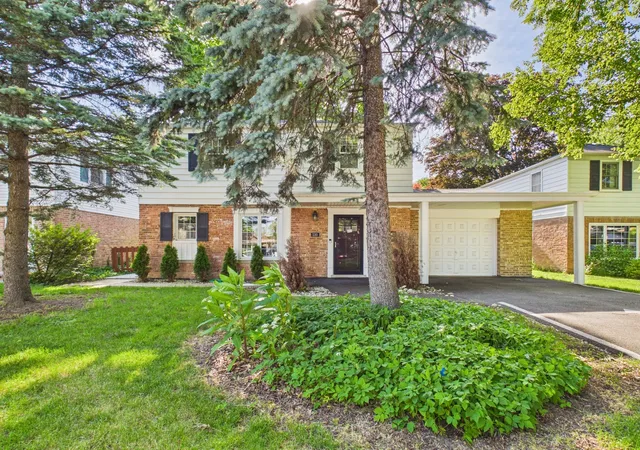 1st image of 530 S Dryden Pl, Arlington Heights, IL 60005 | MLS# 12684650