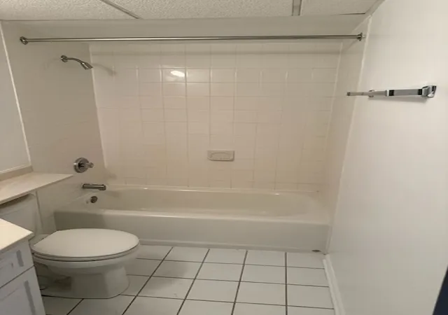 11th image of 3850 S Parkway Dr #1F, Northbrook, IL 60062 | MLS# 12684713