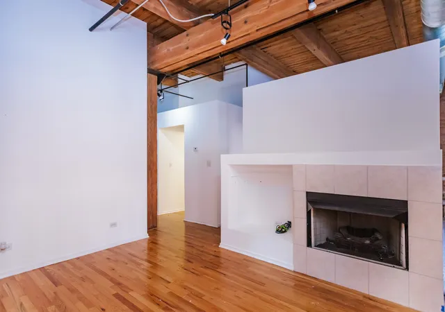 Homes for sale in Chicago, IL | 625 W Jackson Blvd #212, Chicago, IL 60661 | MLS# 12684806