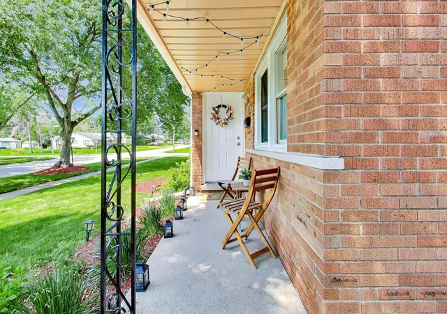 4th image of 2752 174Th St, Hazel Crest, IL 60429 | MLS# 12684825