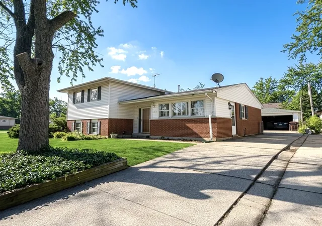 Homes for sale in Park Forest, IL | 126 Indiana St, Park Forest, IL 60466 | MLS# 12684830